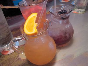 20100512-pitcherdrinks-primary.jpg