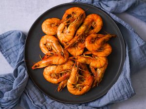 Jamaican pepper shrimp resting on a plate