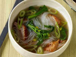 A bowl of Cantonese roast duck soup with noodles 