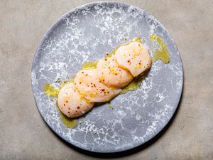 Overhead view of scallop crudo