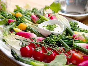 20120618-vegetable-platter-5.jpg